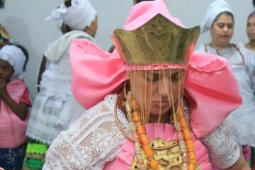 Homenagem a Iyá Mônica Ti Osun